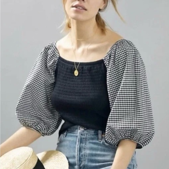 Anthropologie Tops - CUTE ANTHROPOLOGIE TOP